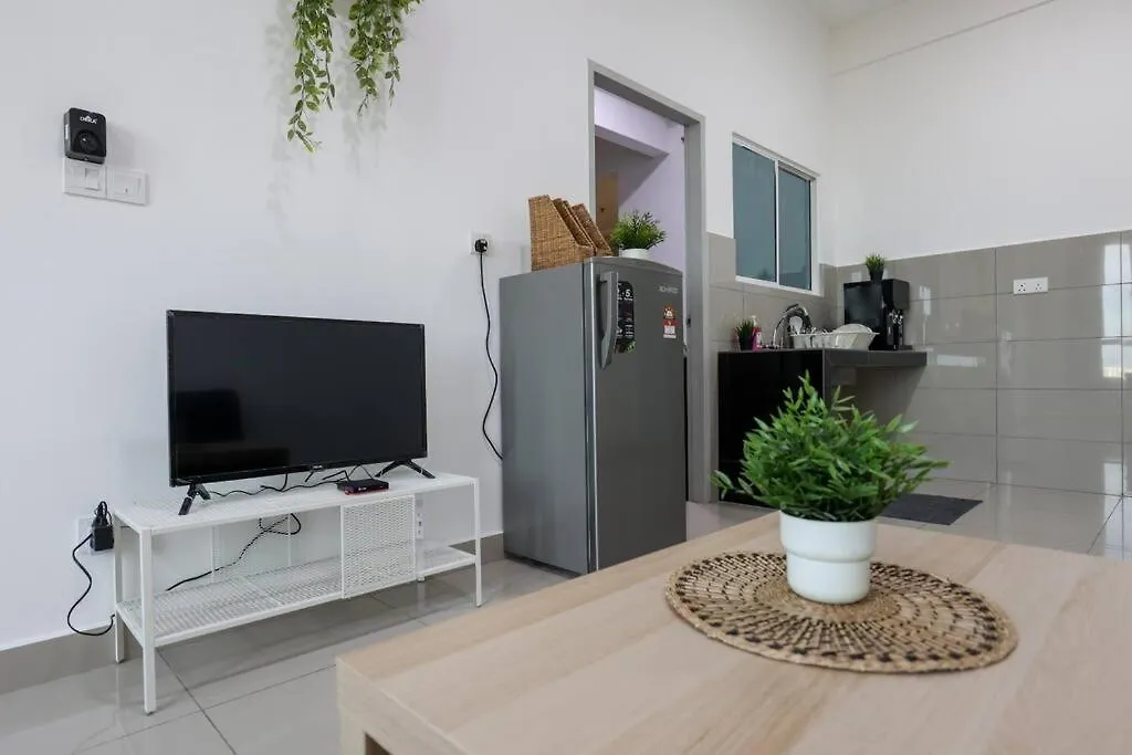 Amber Cove 2Br Wifi Kitchen New Unit 2 Bathroom 말라카 0*,  말레이시아